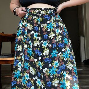 Sag Harbor Black Floral Maxi Skirt